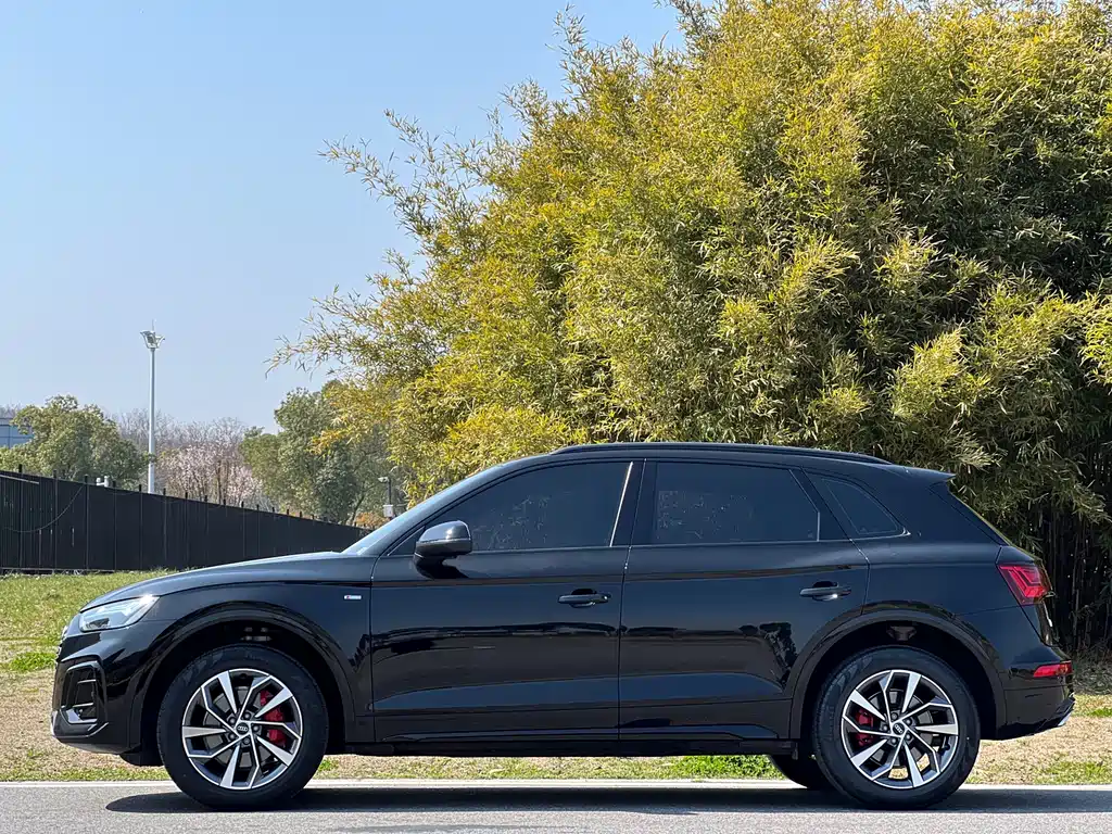 Audi Q5L 2024 40 TFSI Luxury