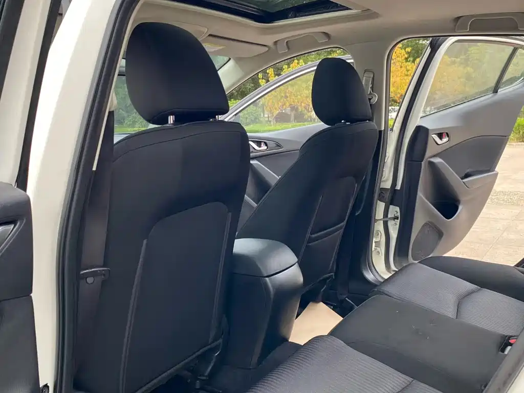 Mazda 3 Axela — миниатюра 6