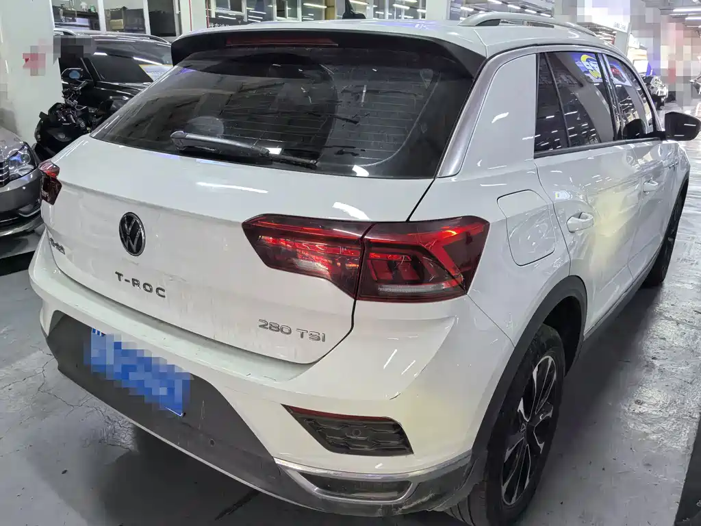 Volkswagen T-Roc — миниатюра 5