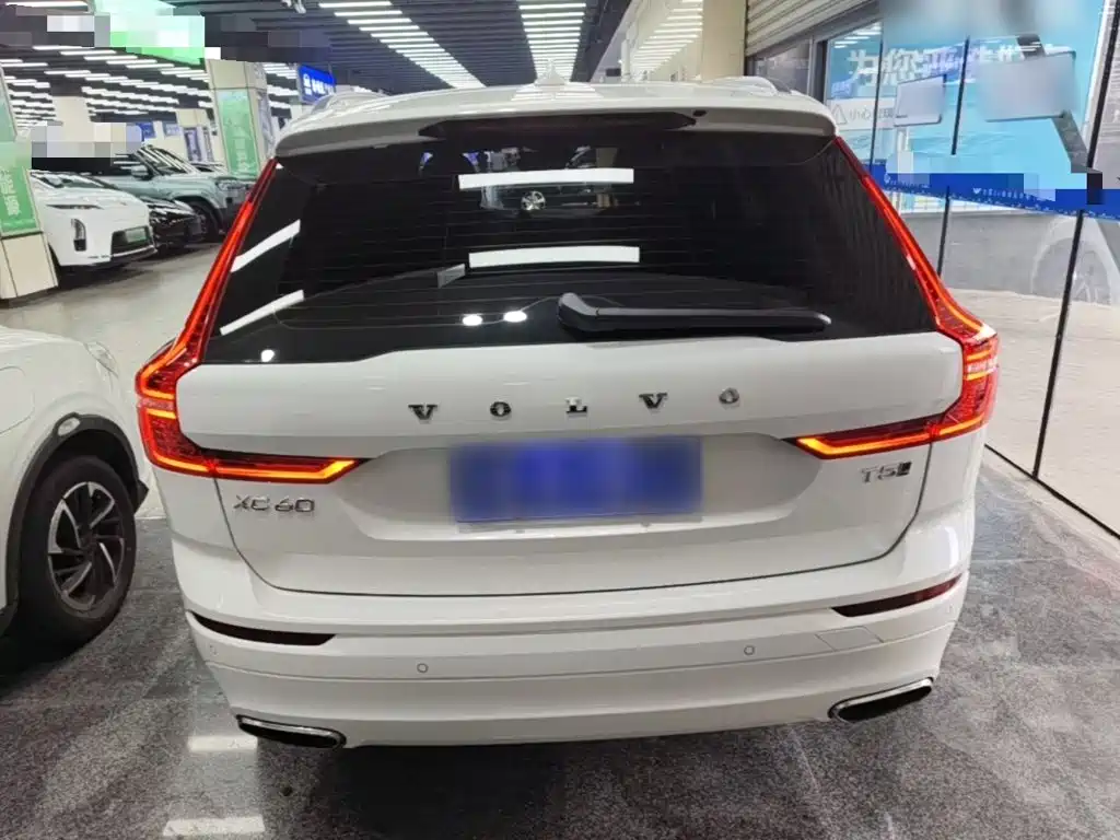Volvo XC60 — миниатюра 6