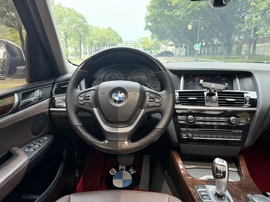 BMW X3 (Import) — миниатюра 6