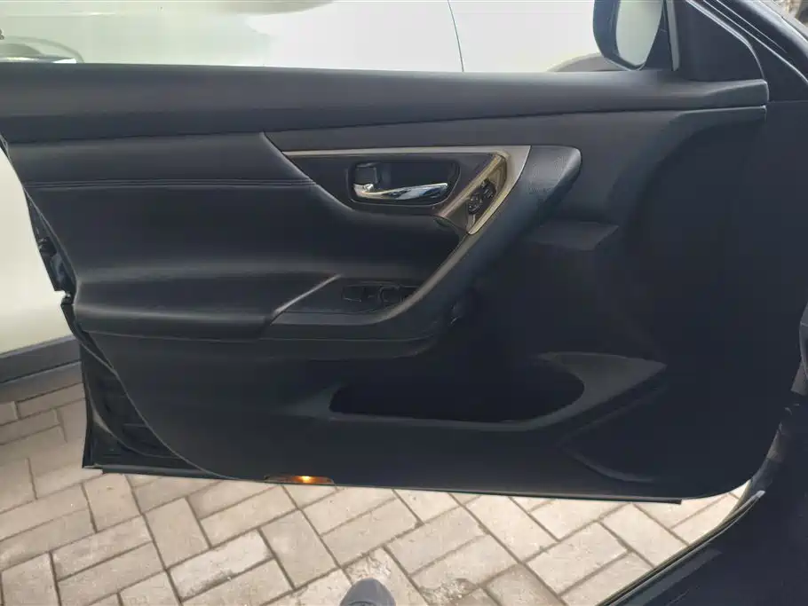 Nissan Altima 2013 2.0L XL Comfort