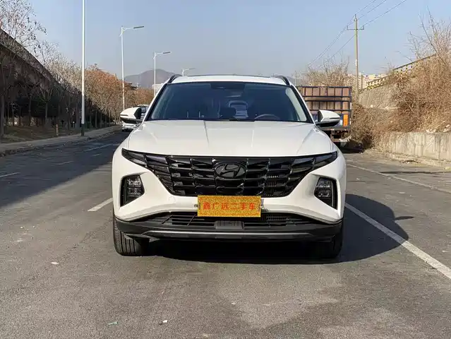 MODERN TUCSON 2024