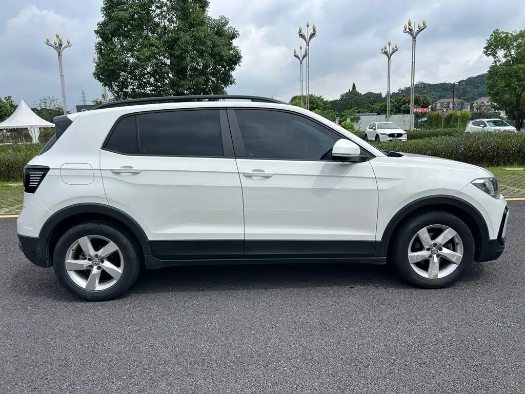 Volkswagen T-Cross — миниатюра 5