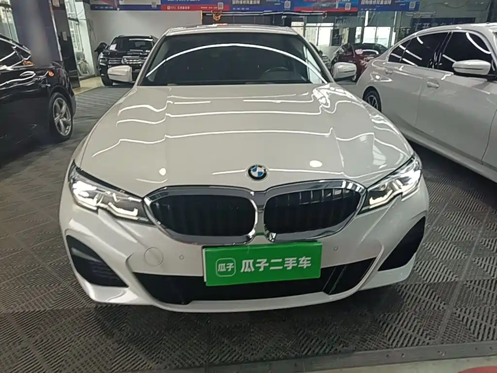 BMW 3 Series — миниатюра 3