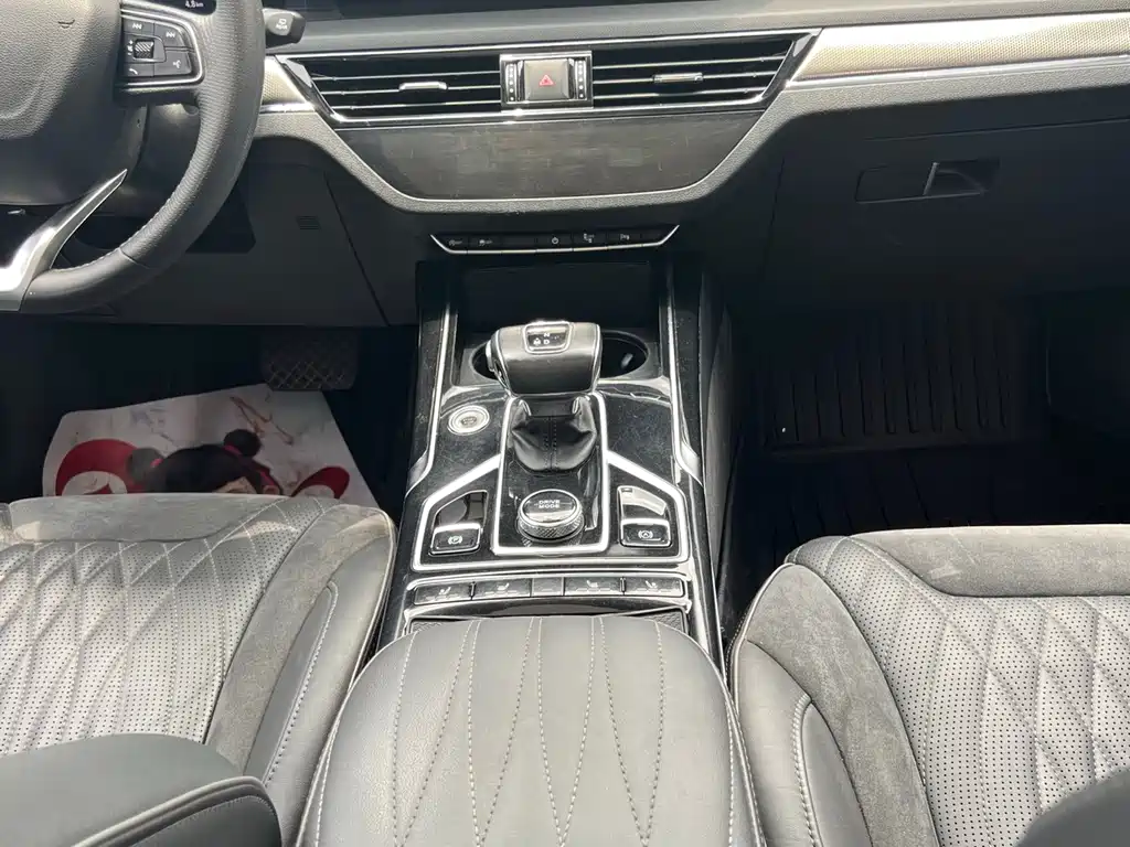 Hongqi Hongqi HS5 — миниатюра 11