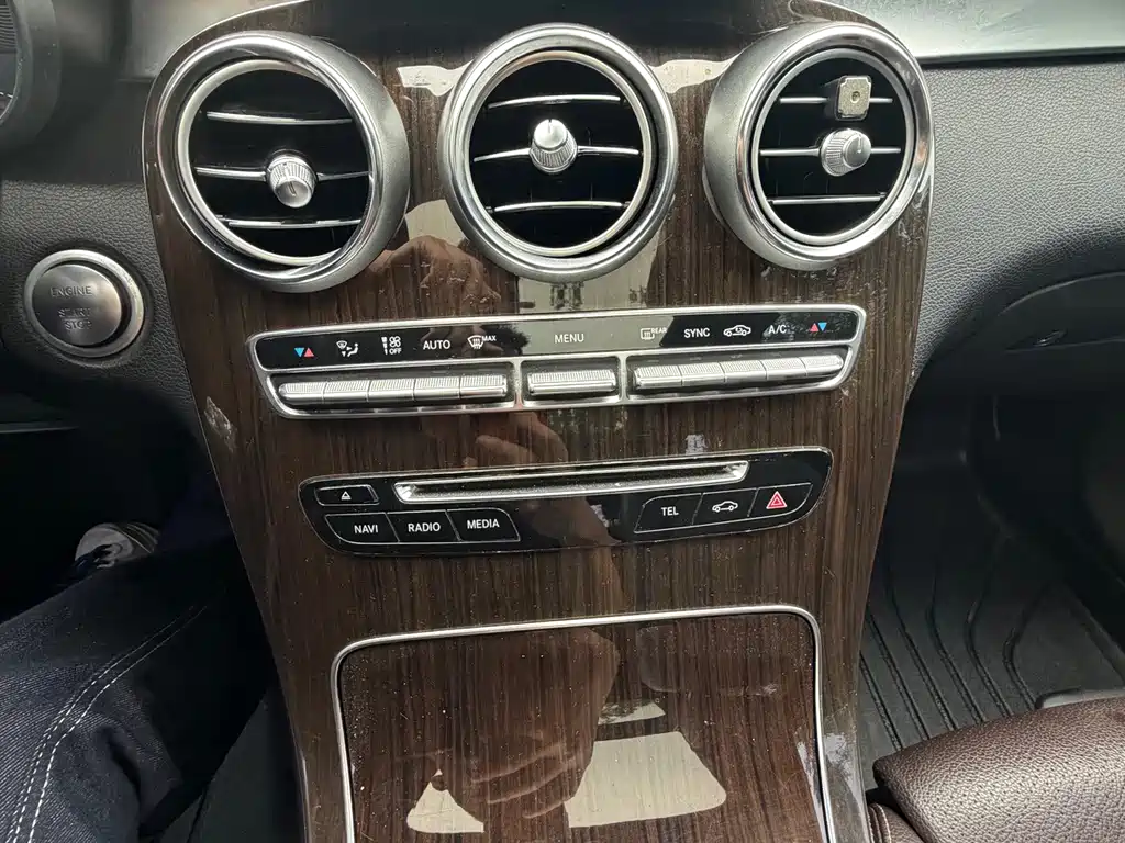 Mercedes-Benz GLC — миниатюра 16