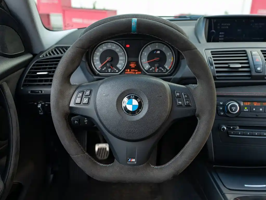 BMW 1 Series (Import) — миниатюра 11