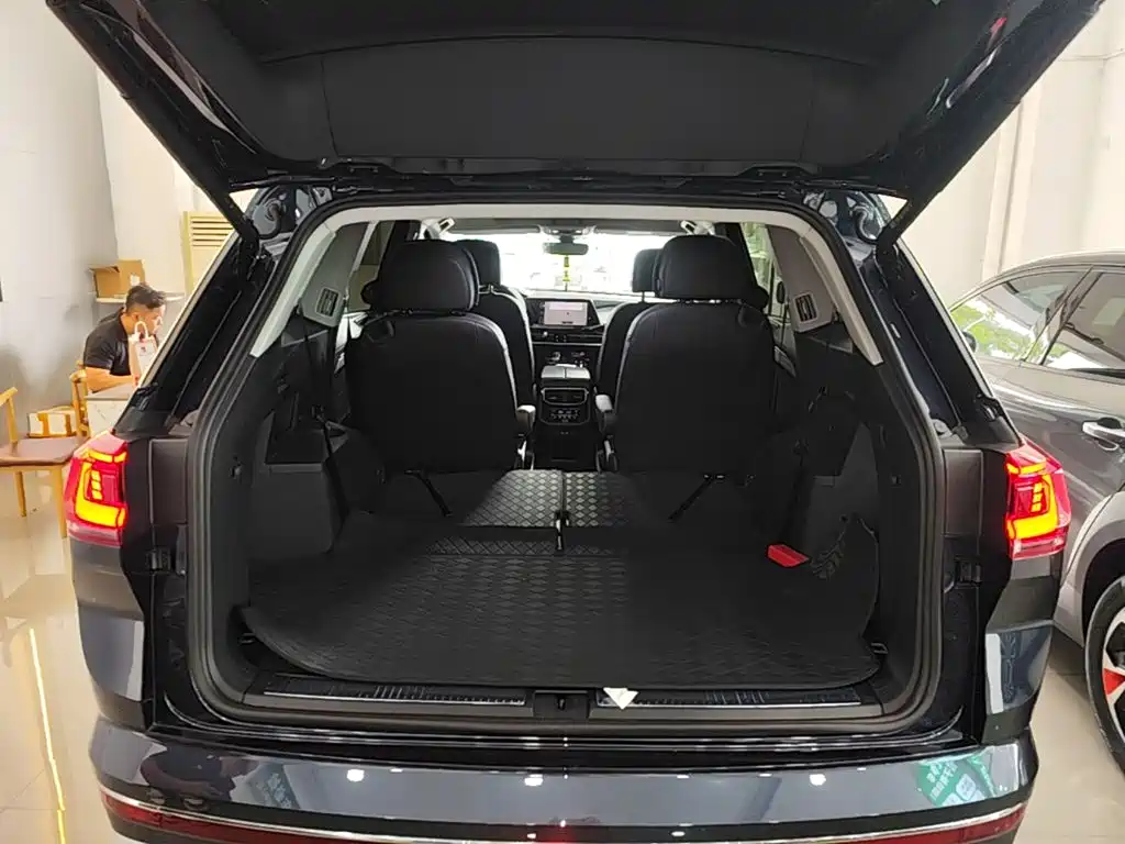 Volkswagen Talagon — миниатюра 19