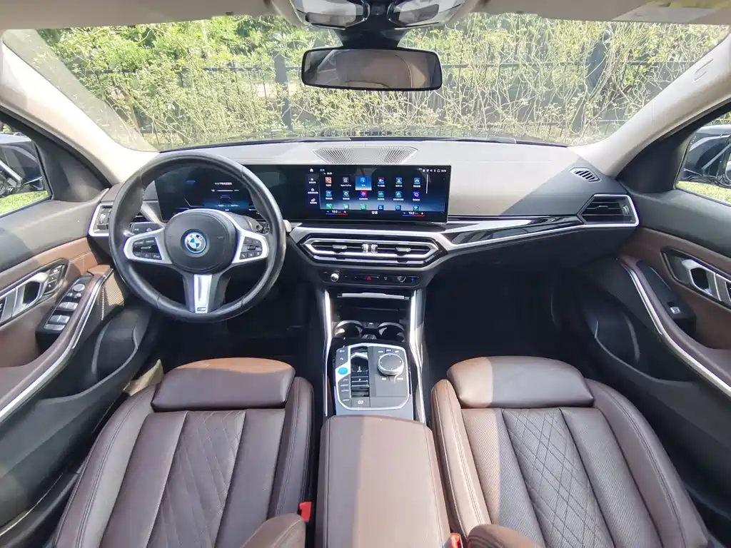 BMW i3 — миниатюра 23