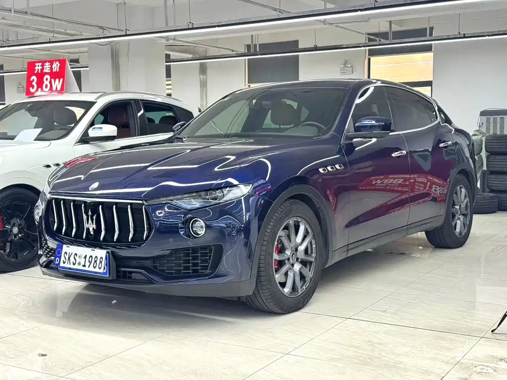 MASERATI LEVANTE