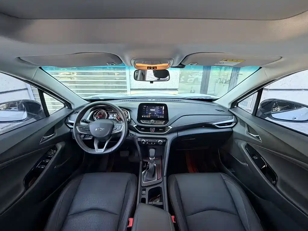 Chevrolet Volando — миниатюра 10