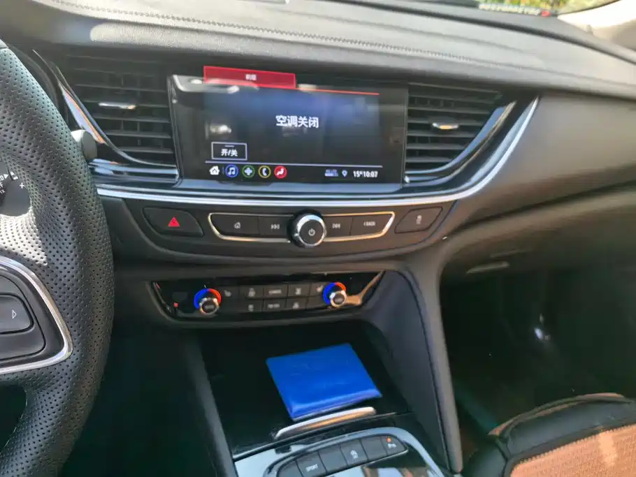 Buick Regal — миниатюра 13