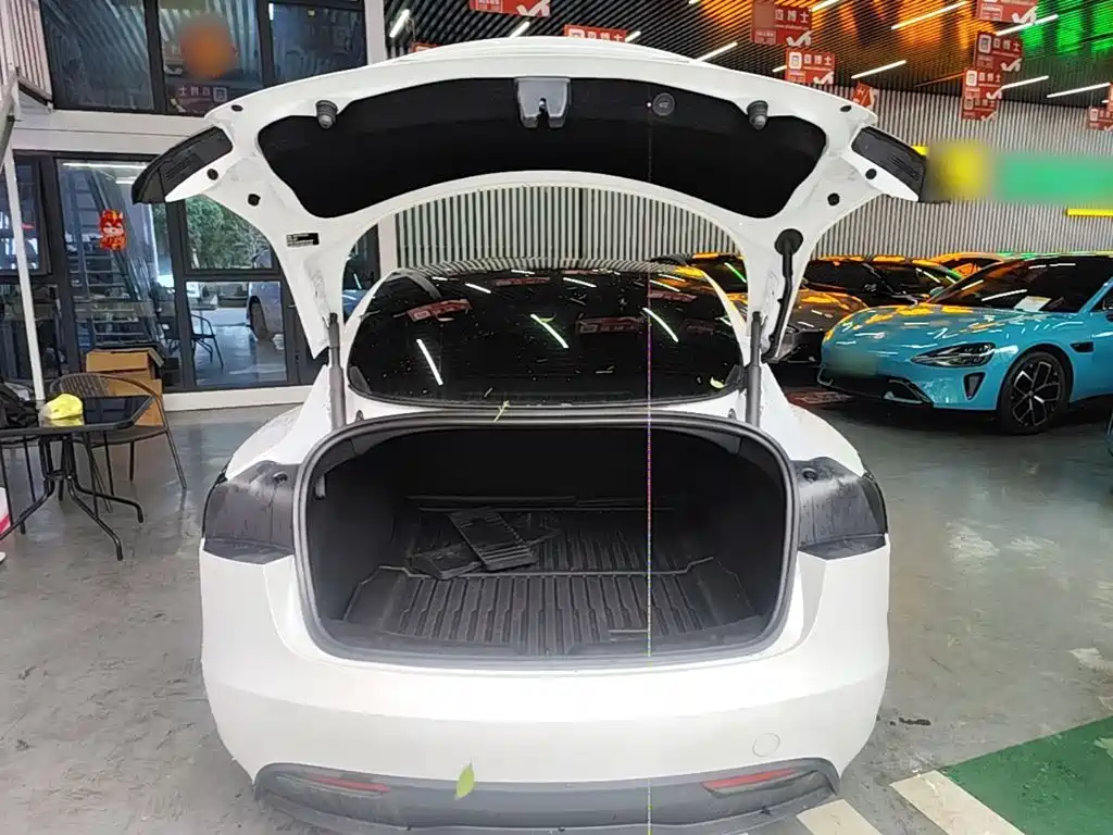 Tesla Model 3 — фотографии объявления, Фото 19