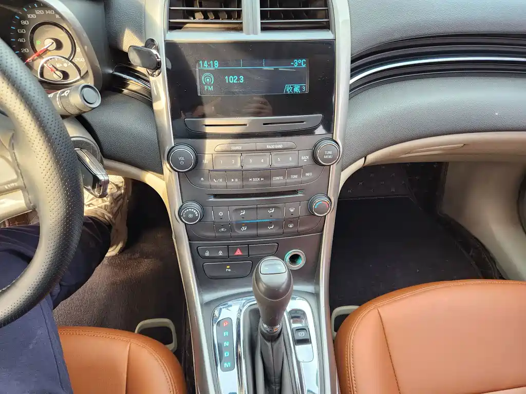 Chevrolet Malibu — миниатюра 15