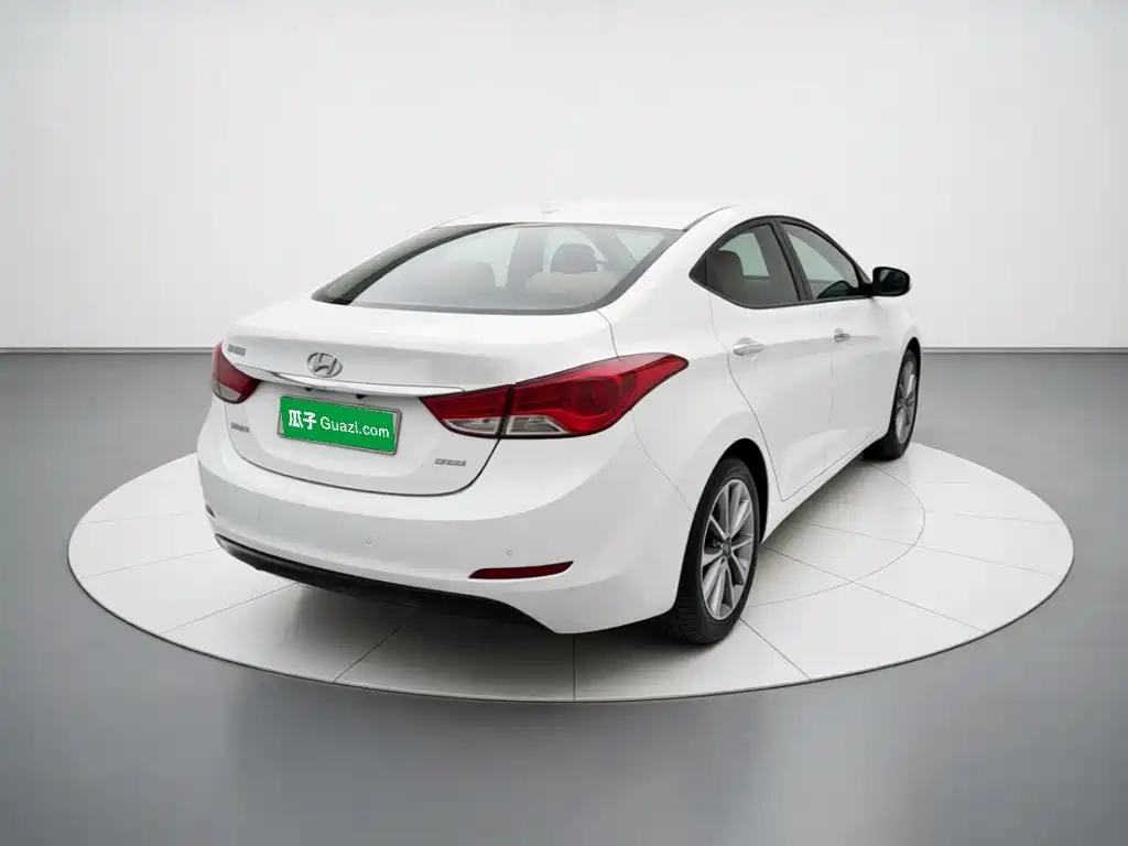 Hyundai Elantra Langdong — миниатюра 4