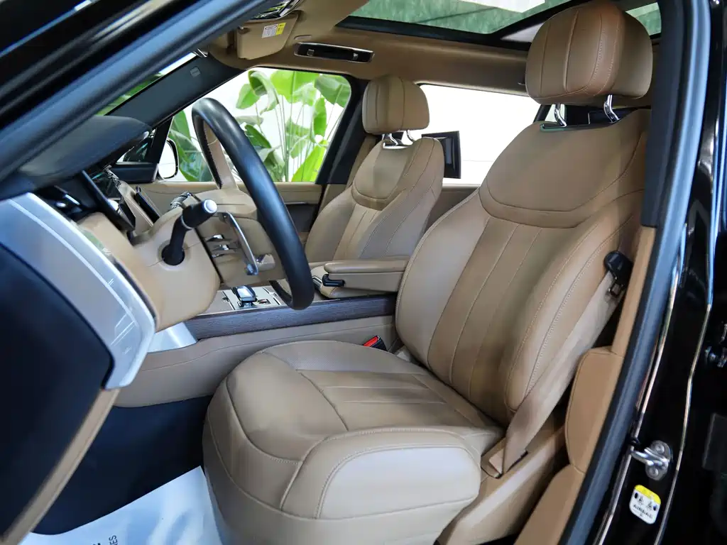 Land Rover Range Rover — миниатюра 8