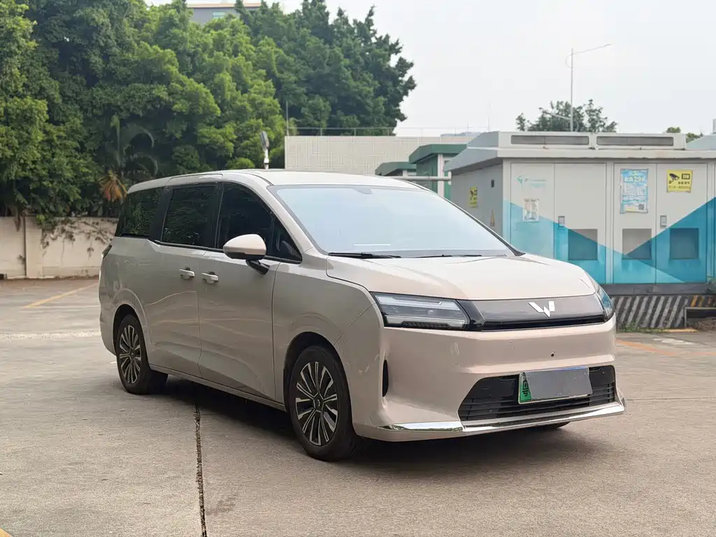 Wuling Xingguang 730 New Energy — миниатюра 3
