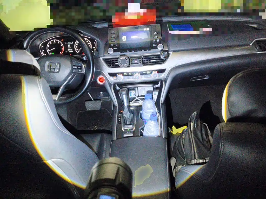 Honda Accord — миниатюра 10