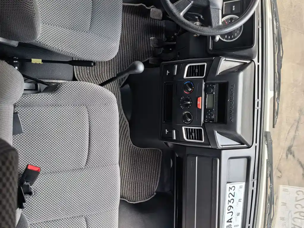 IVECO Daily — миниатюра 9