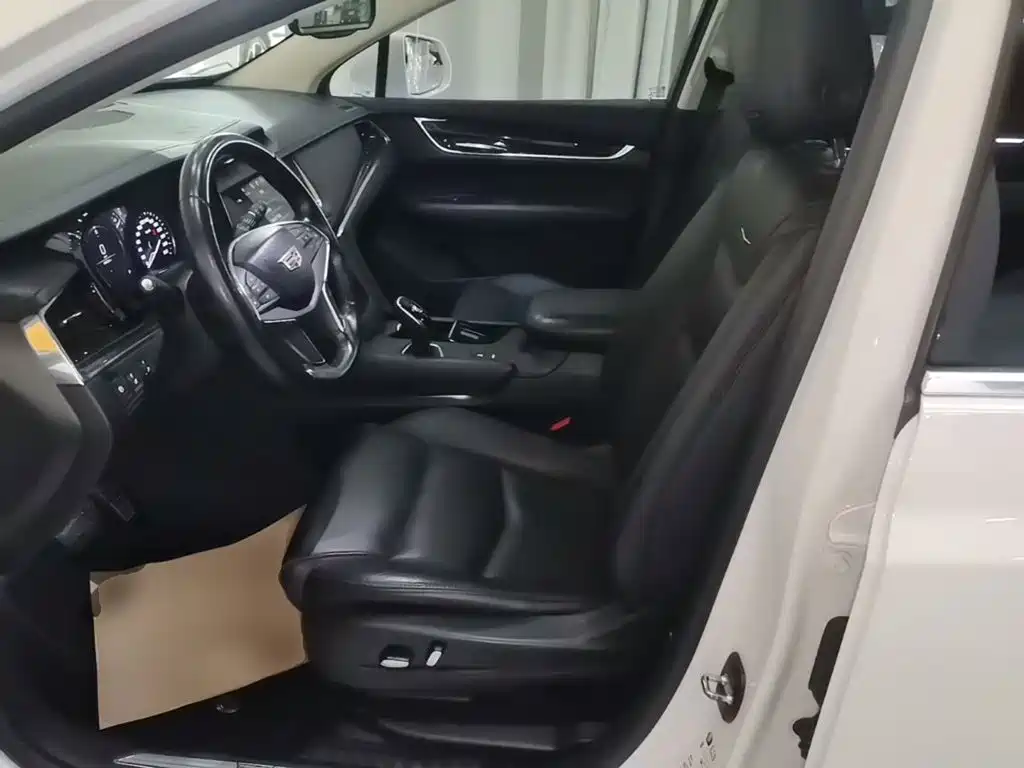 Cadillac XT5 — миниатюра 15