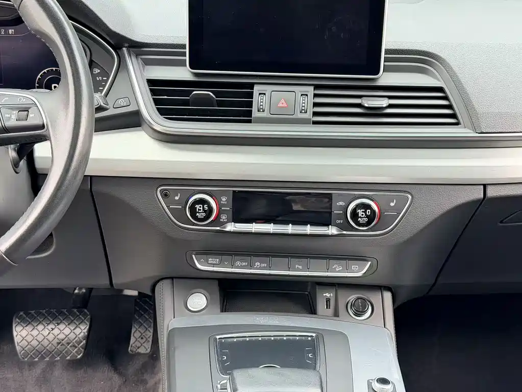Audi Q5L 40 TFSI Glory Enjoy Fashion Type China V, фото 12