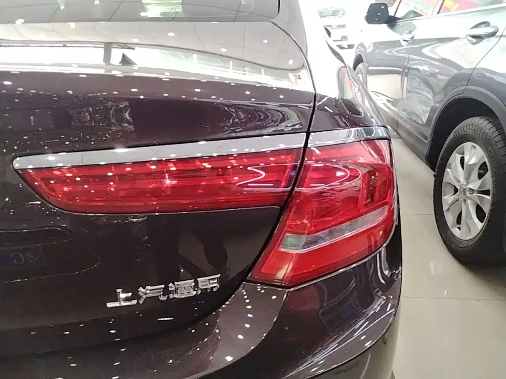 Buick LaCrosse — миниатюра 8