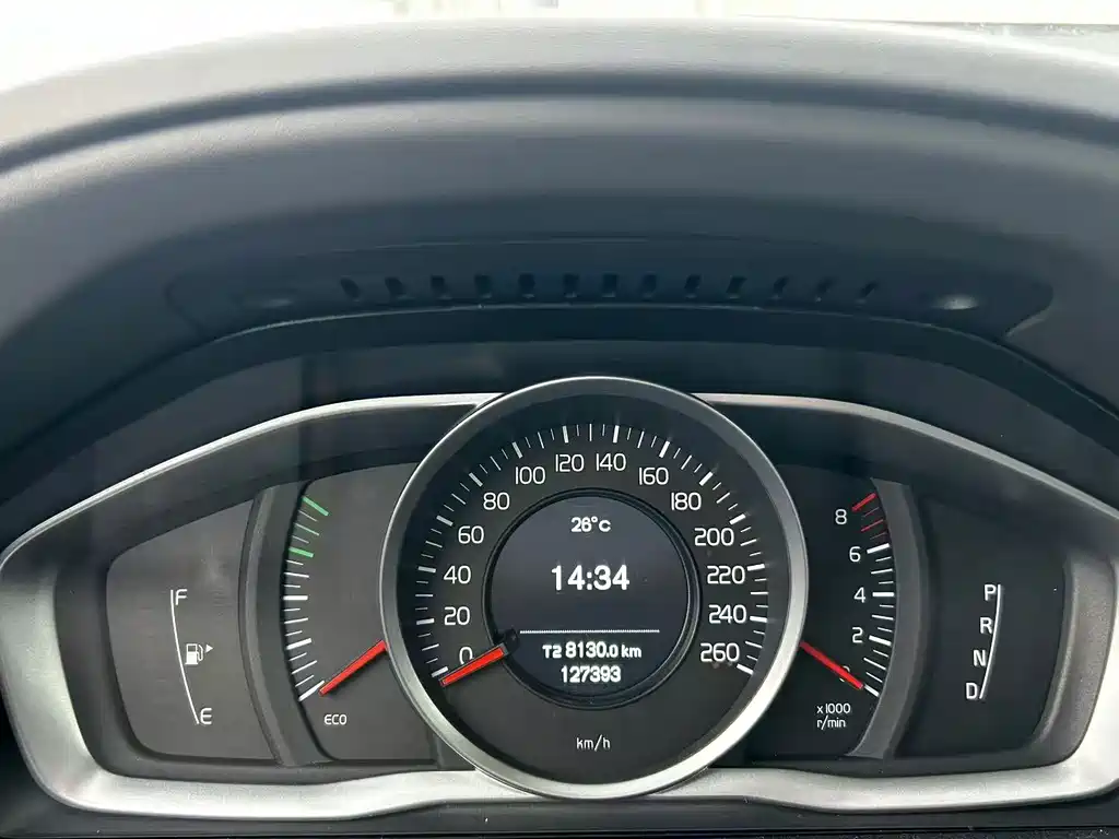 Volvo XC60 (Import) — миниатюра 8