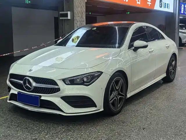MERCEDES-BENZ CLA