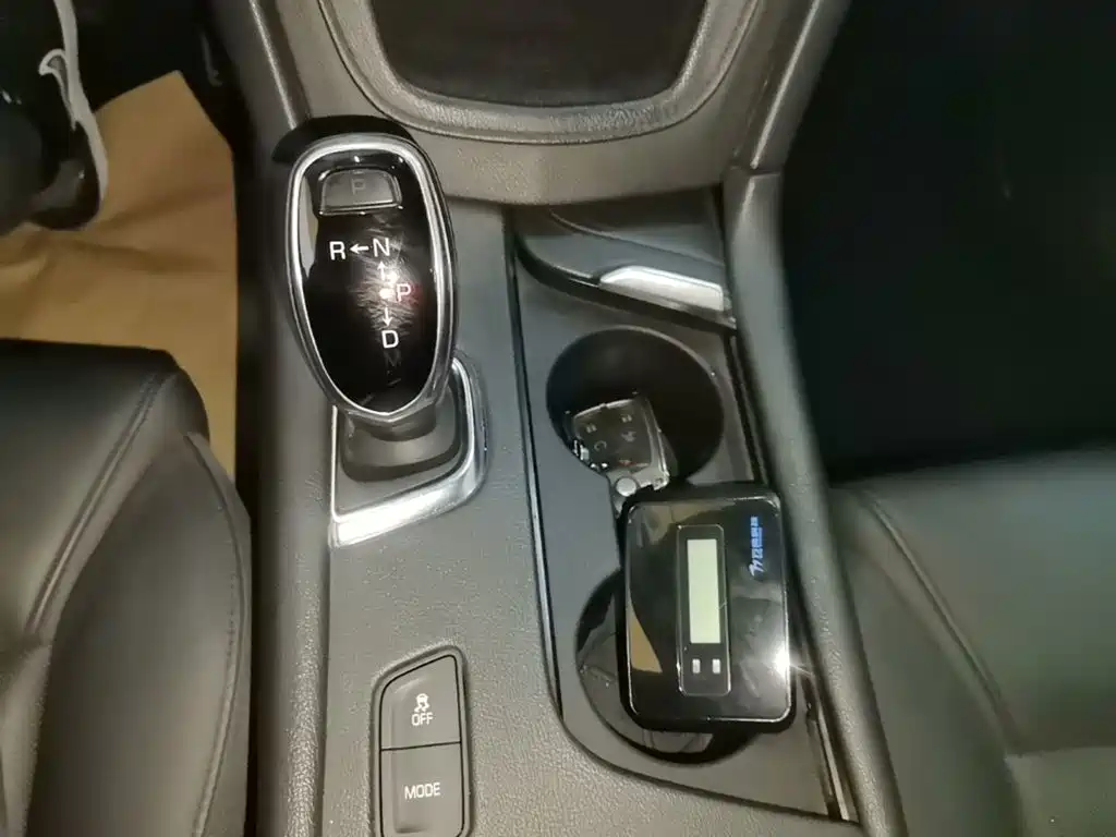Cadillac XT5 — миниатюра 14