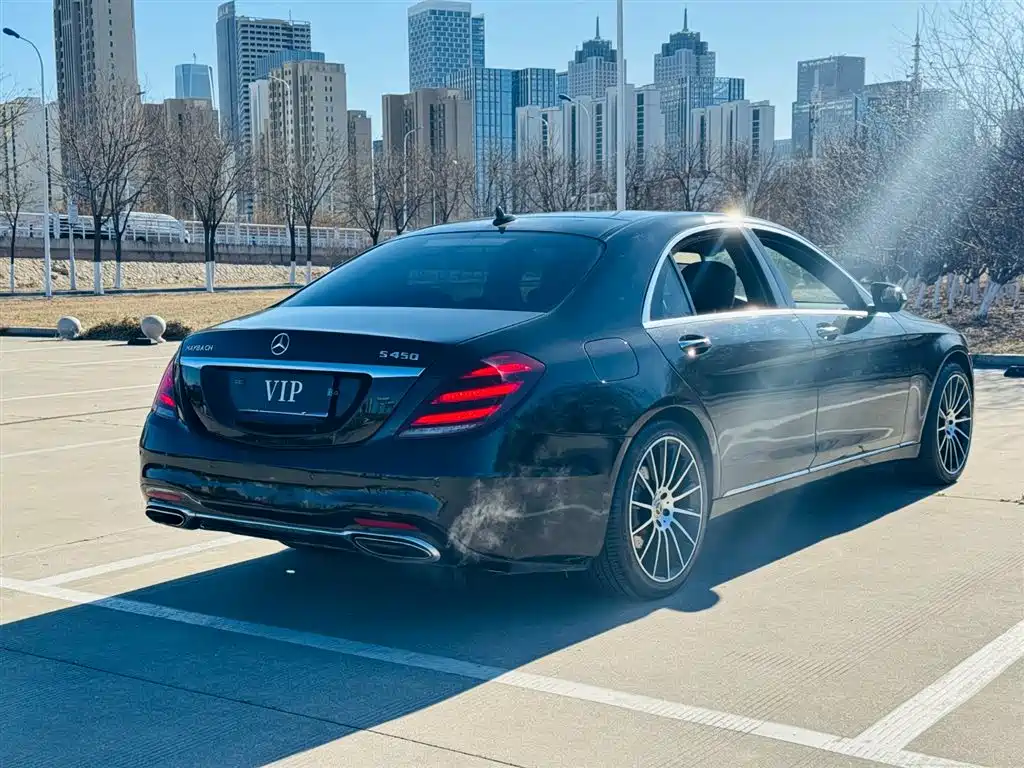 MERCEDES-BENZ S CLASS