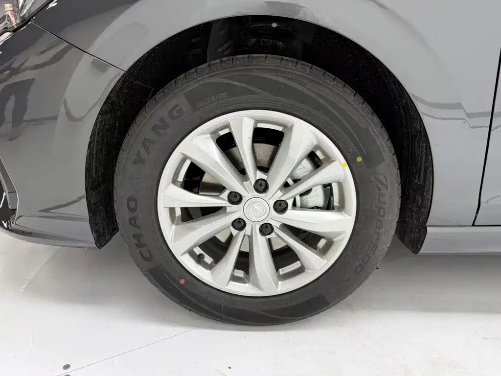 Changan Eado — миниатюра 8