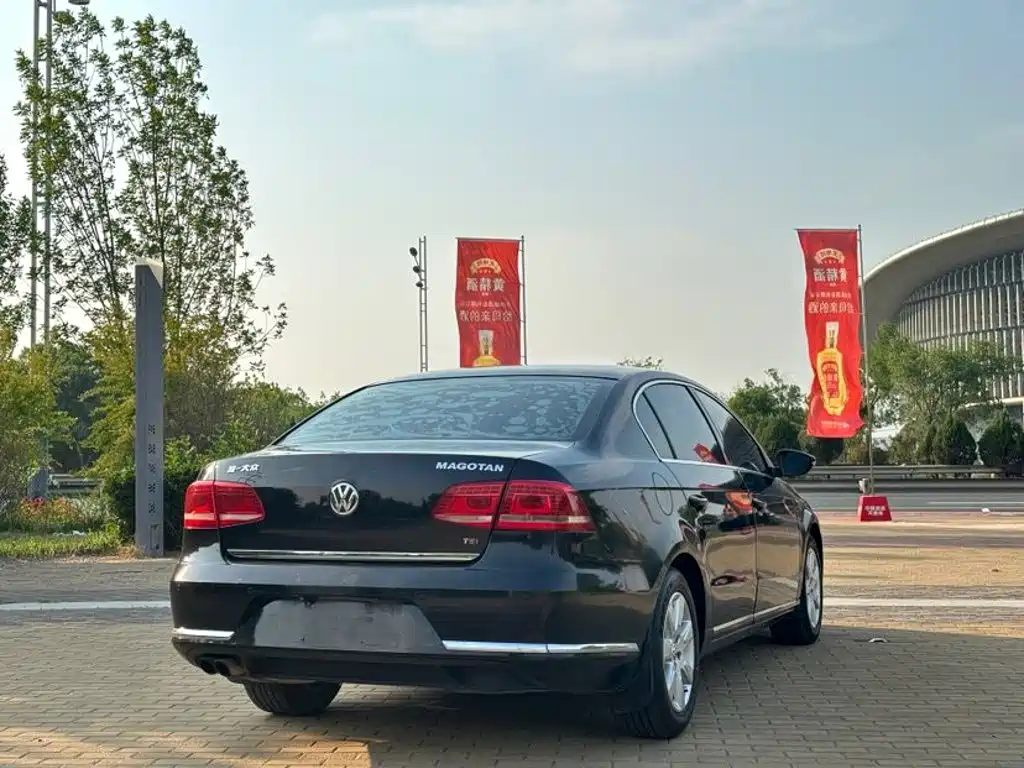 Volkswagen Magotan — миниатюра 4