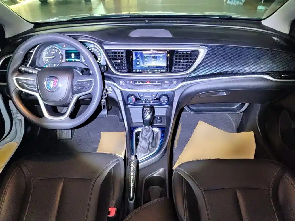 Buick Excelle — миниатюра 10