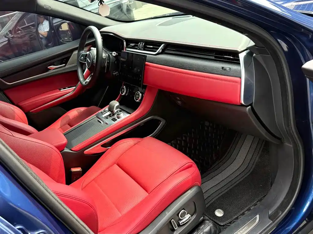 Jaguar F-Pace 2022 P250 R-Dynamic BLACK