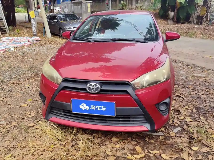 Toyota Yaris L — миниатюра 2