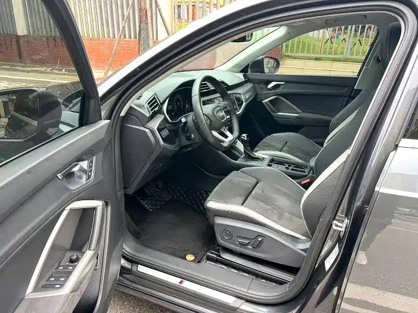 Audi Q3 — миниатюра 8