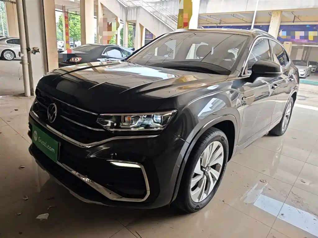 Volkswagen X 2022