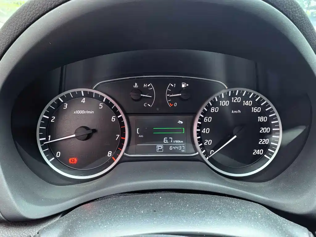 Nissan Sylphy — миниатюра 5