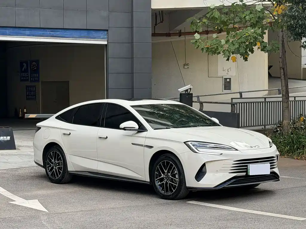 BYD Seal — миниатюра 3