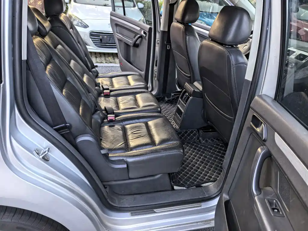 Volkswagen Touran — миниатюра 10
