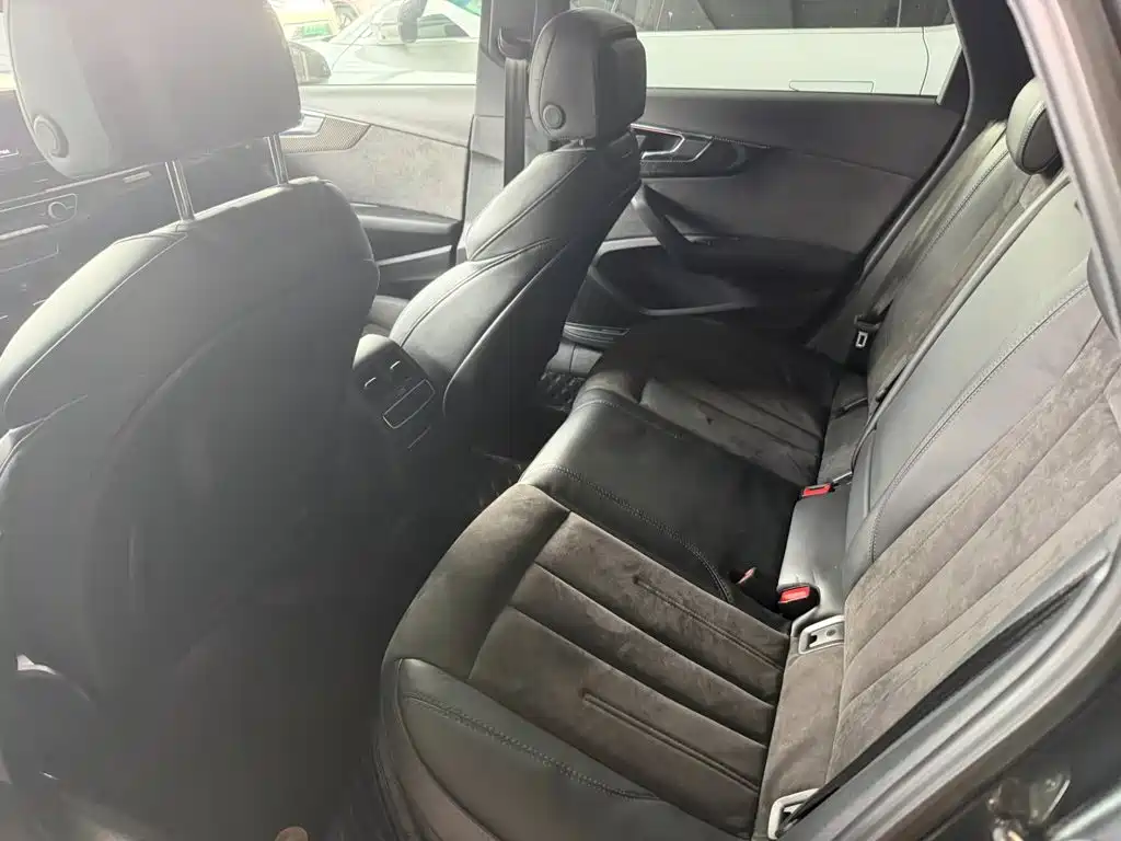 Audi A4L — миниатюра 5