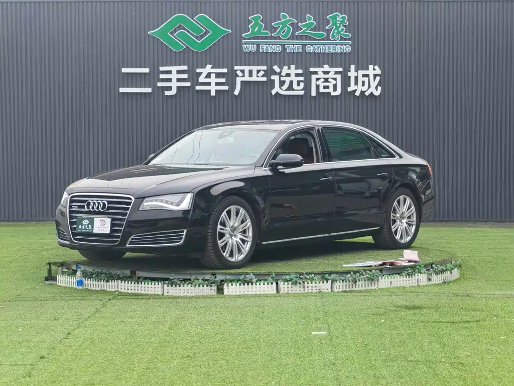 Audi A8 2012