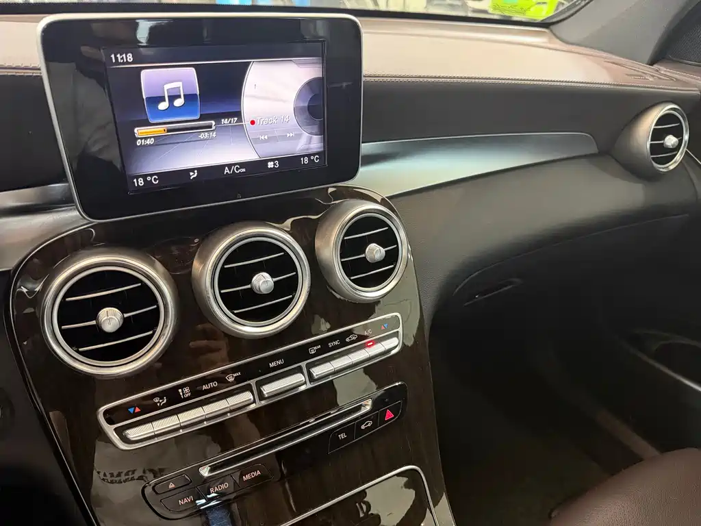 Mercedes-Benz GLC — миниатюра 5