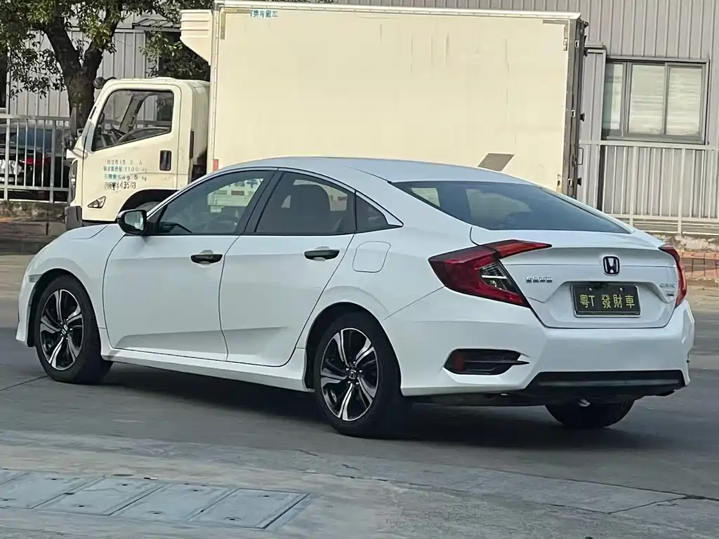 HONDA CIVIC