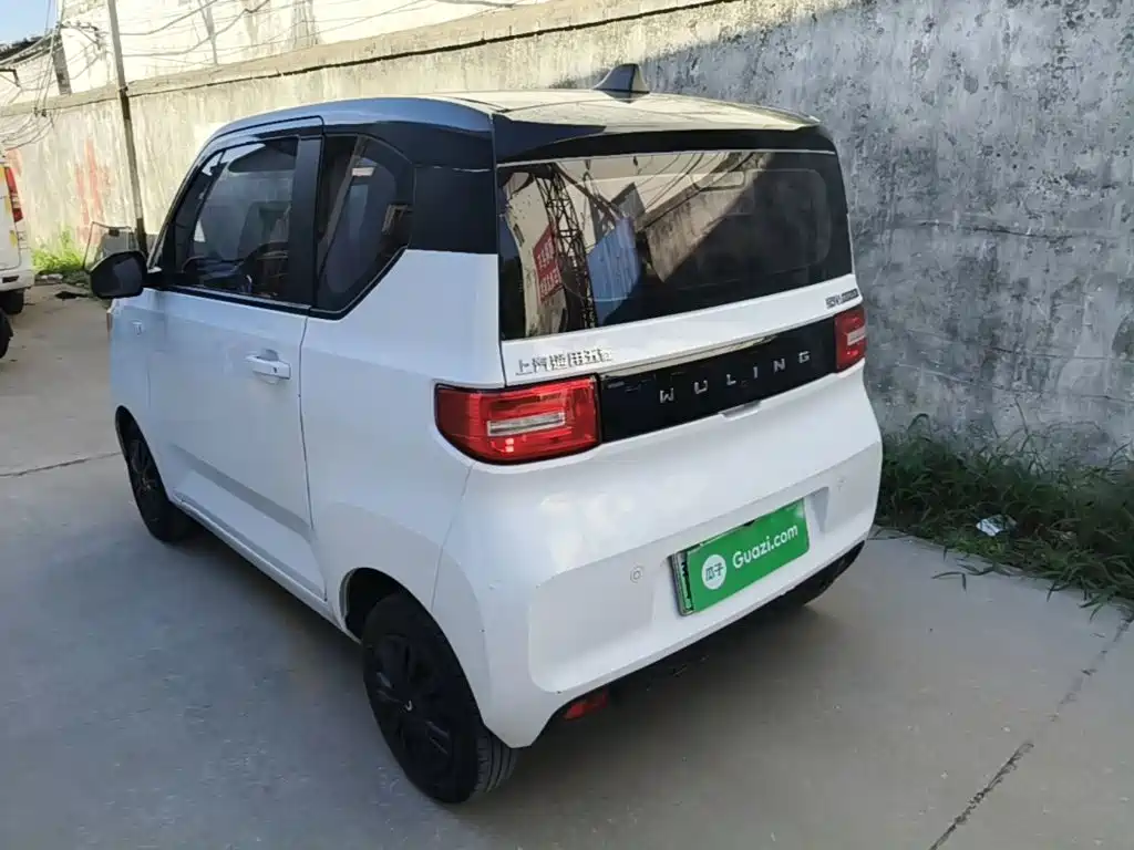 Wuling MINIEV — миниатюра 5