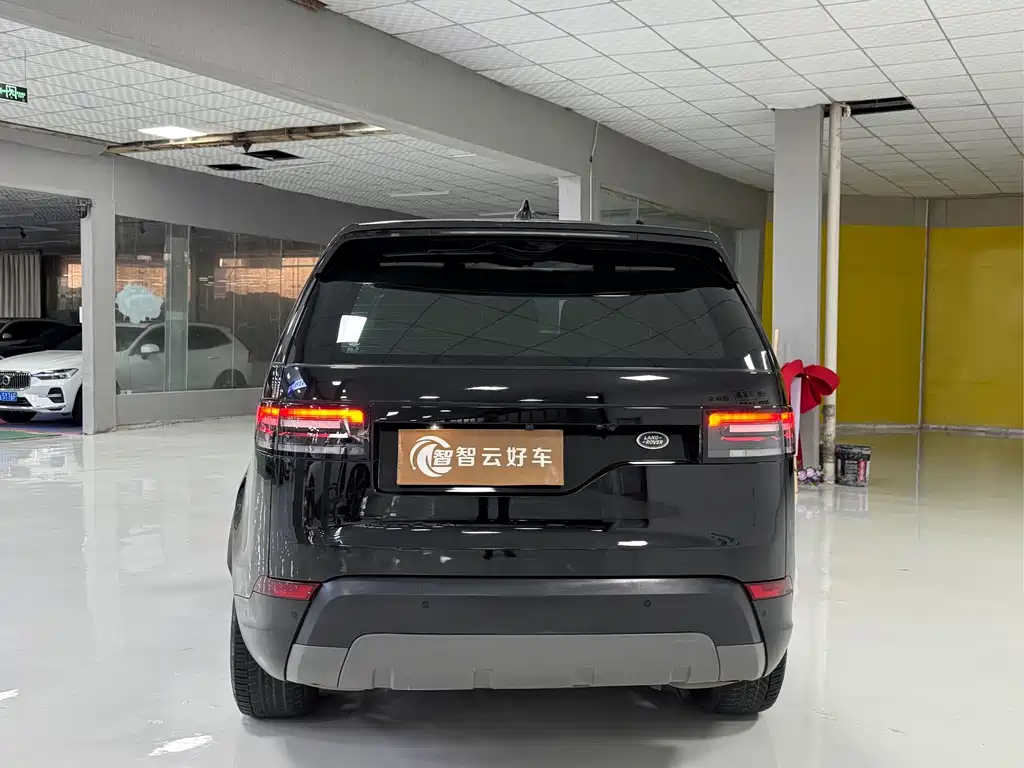 Land Rover Discovery — миниатюра 8