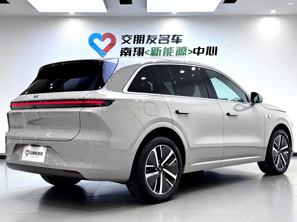Li Auto IDEAL L6
