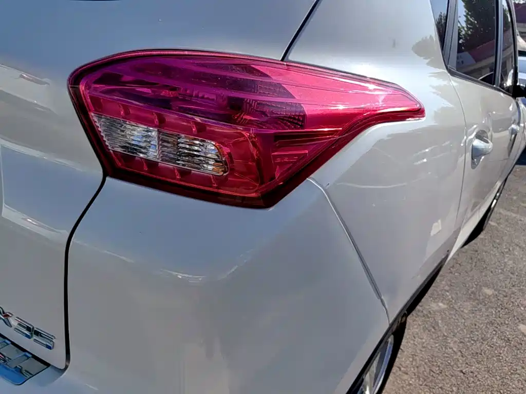 BAIC Senova X35 — миниатюра 8