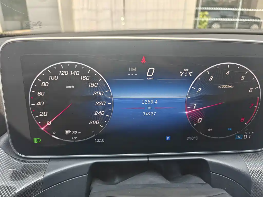 Mercedes-Benz C-Class — миниатюра 18